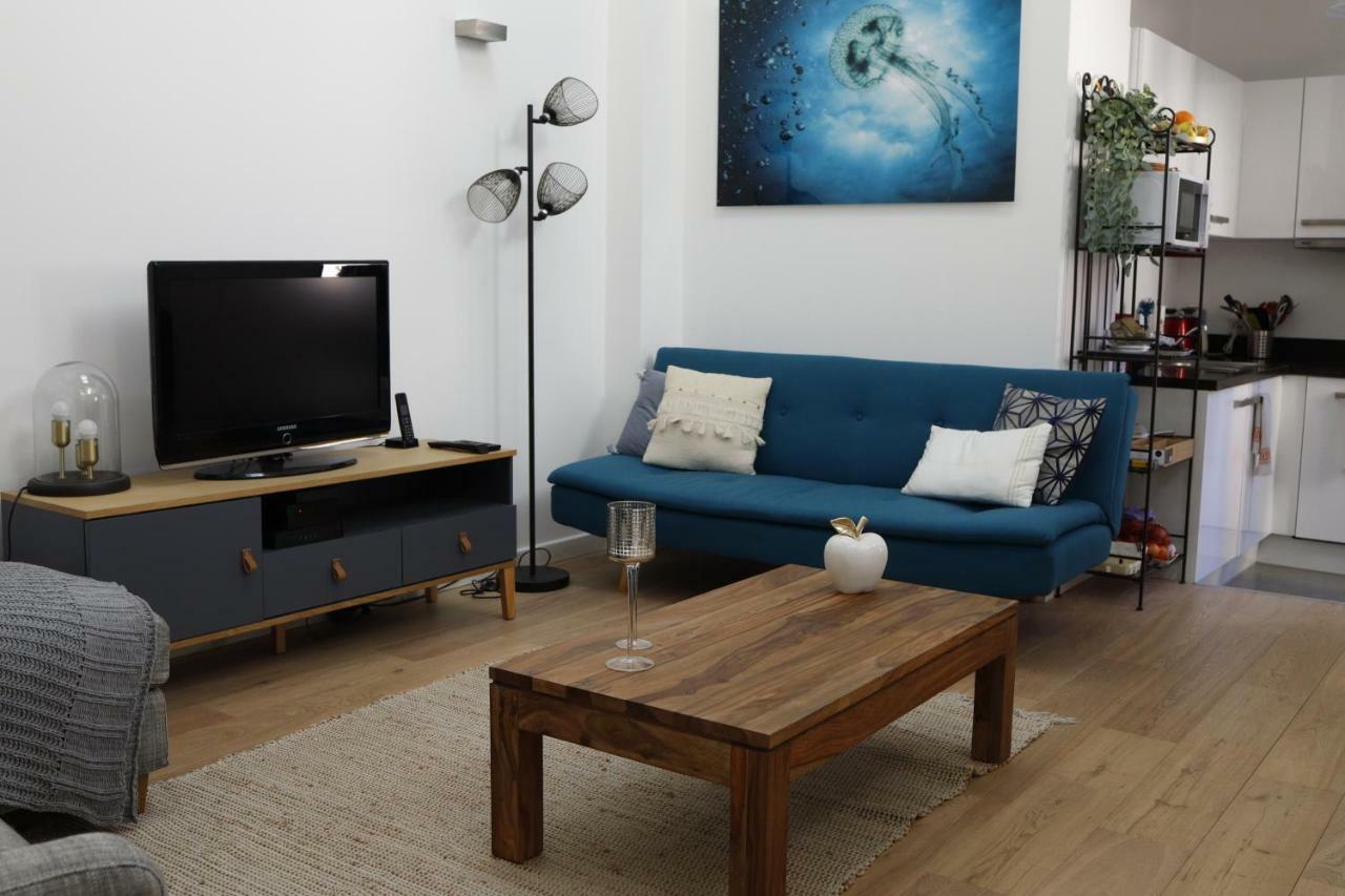 Luxueux 3 Pieces - Wilson Apartment *